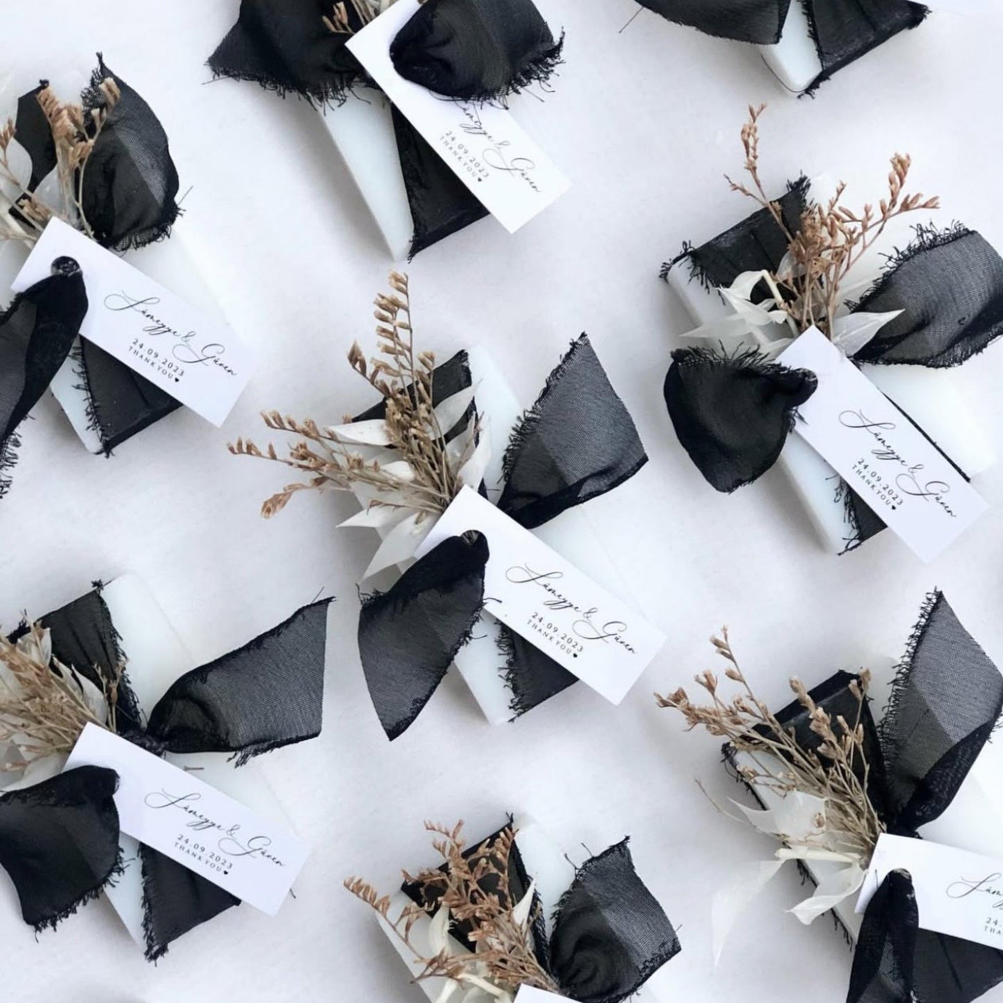 Wedding Soap Favors β Personalized Handmade Guest Soaps