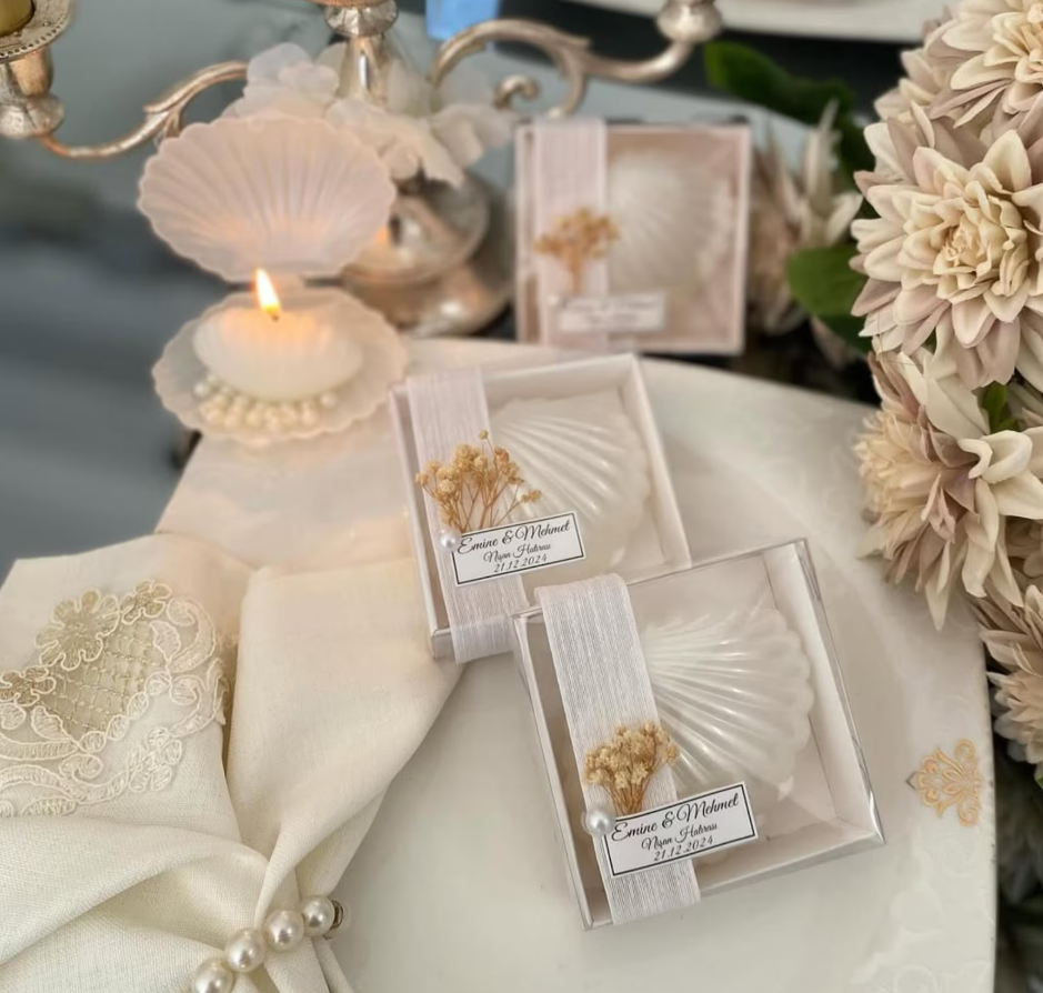 Elegant Wedding Candle Favors